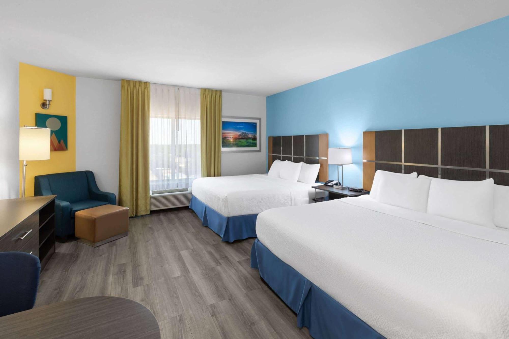 Days Inn & Suites By Wyndham Lubbock Medical Center Екстериор снимка